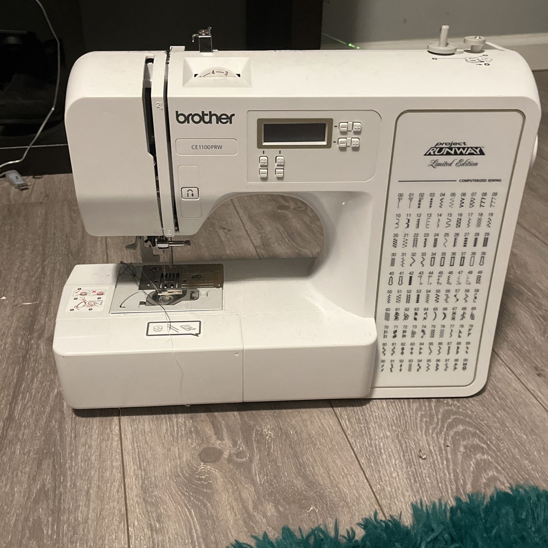 Project Runway Sewing Machine (limited edition)
