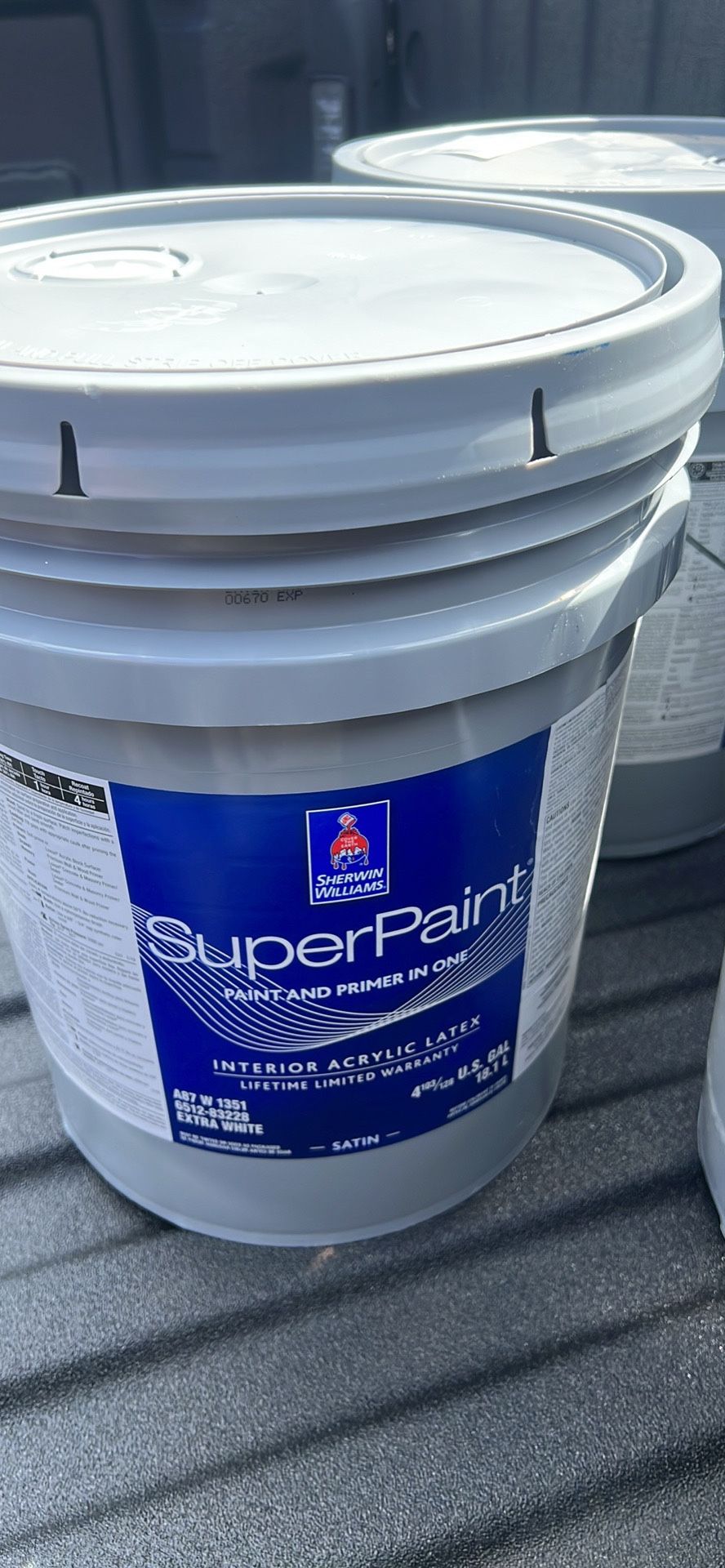 5 Gallon Bucket Extra White Saton Paint