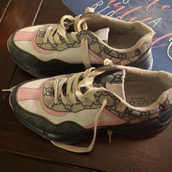 Gucci Sneakers Pink 