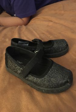 Toms 8T 15 obo