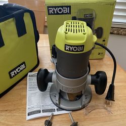 Ryobi Router 1-1/2 Inch Electric