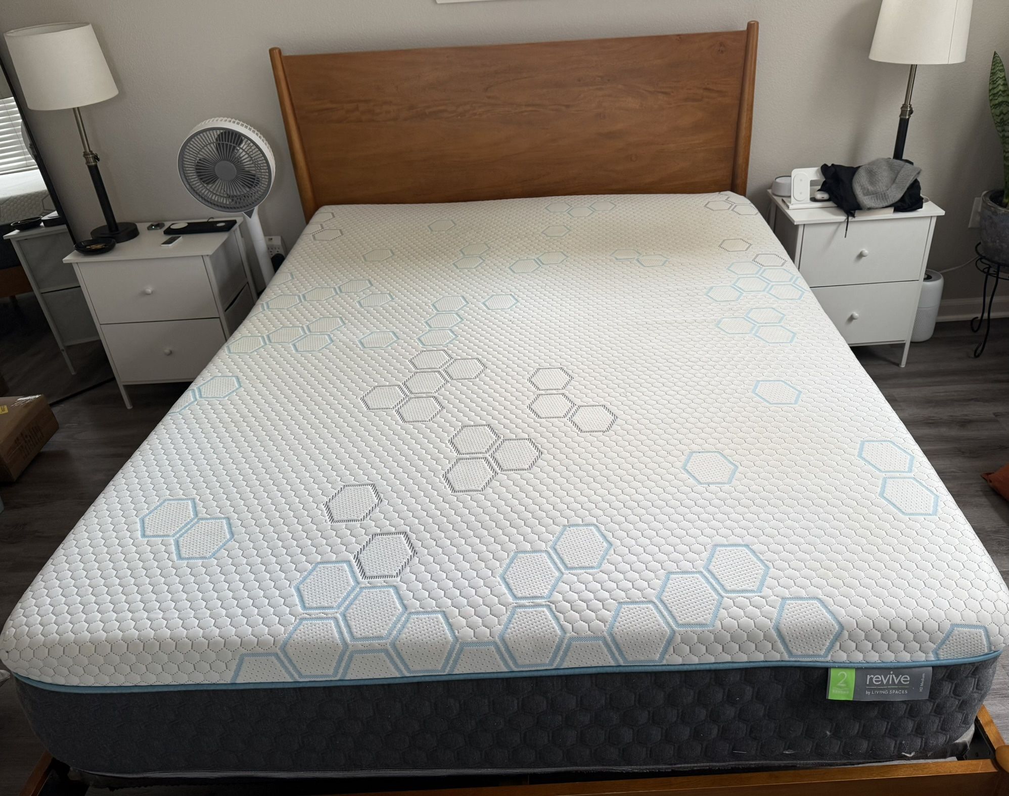 Mid-Century Modern Wood Platform Bed (Queen) + Revive Mattress - Priced to Sell