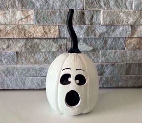 Hobby Lobby scared pumpkin