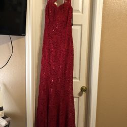 Red prom dress