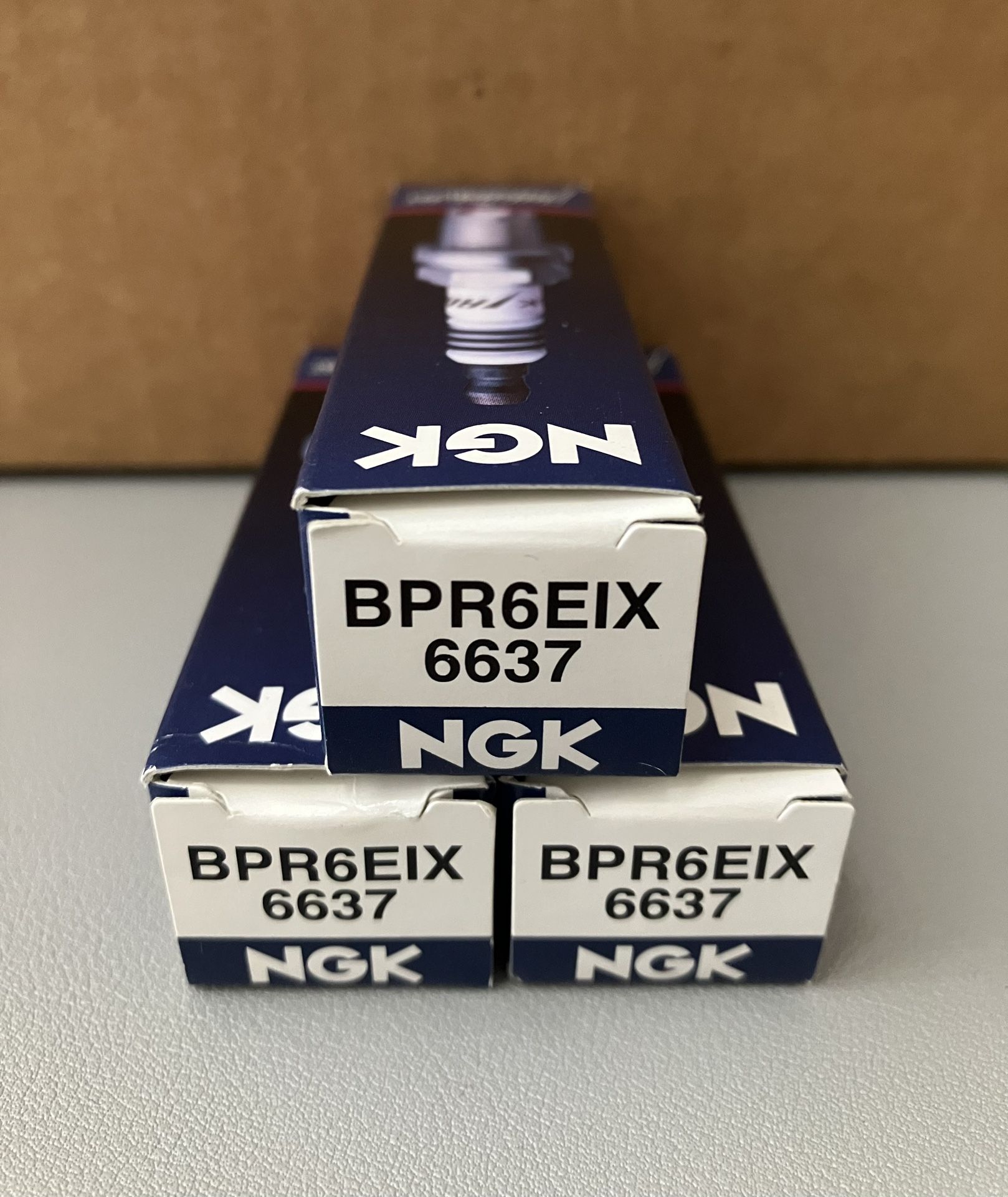 6637 BPR6EIX Iridium IX Spark Plugs - 3 Pack
