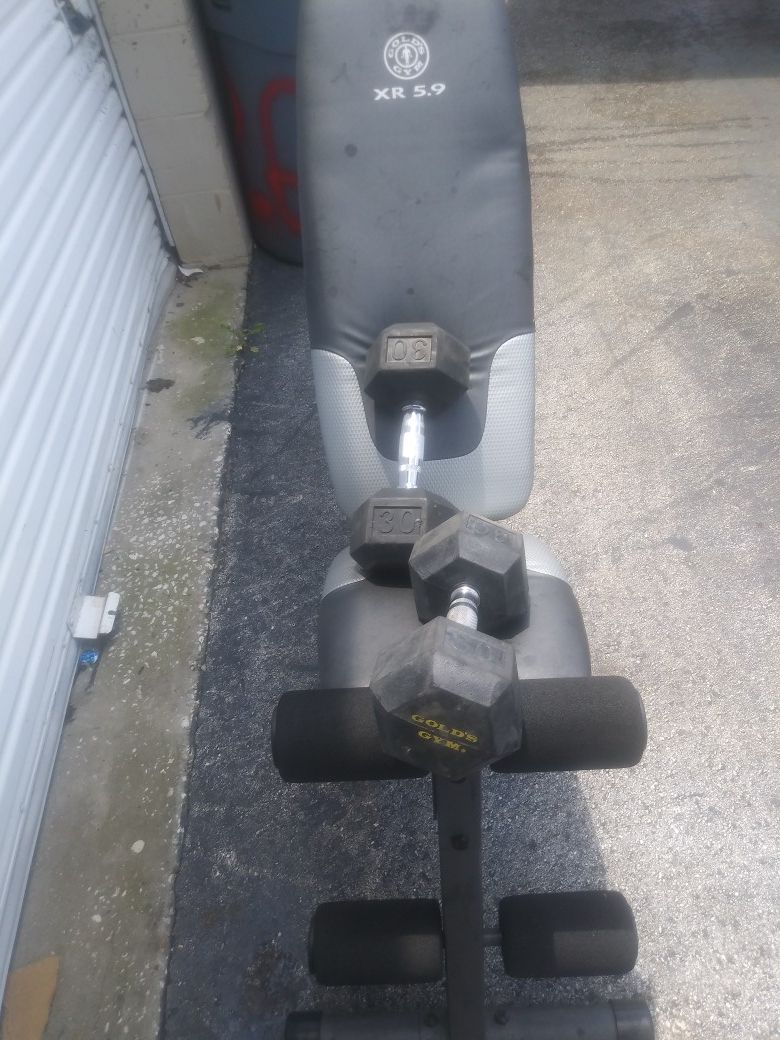 Golds gym bench w/dumbells 30lbs rubber
