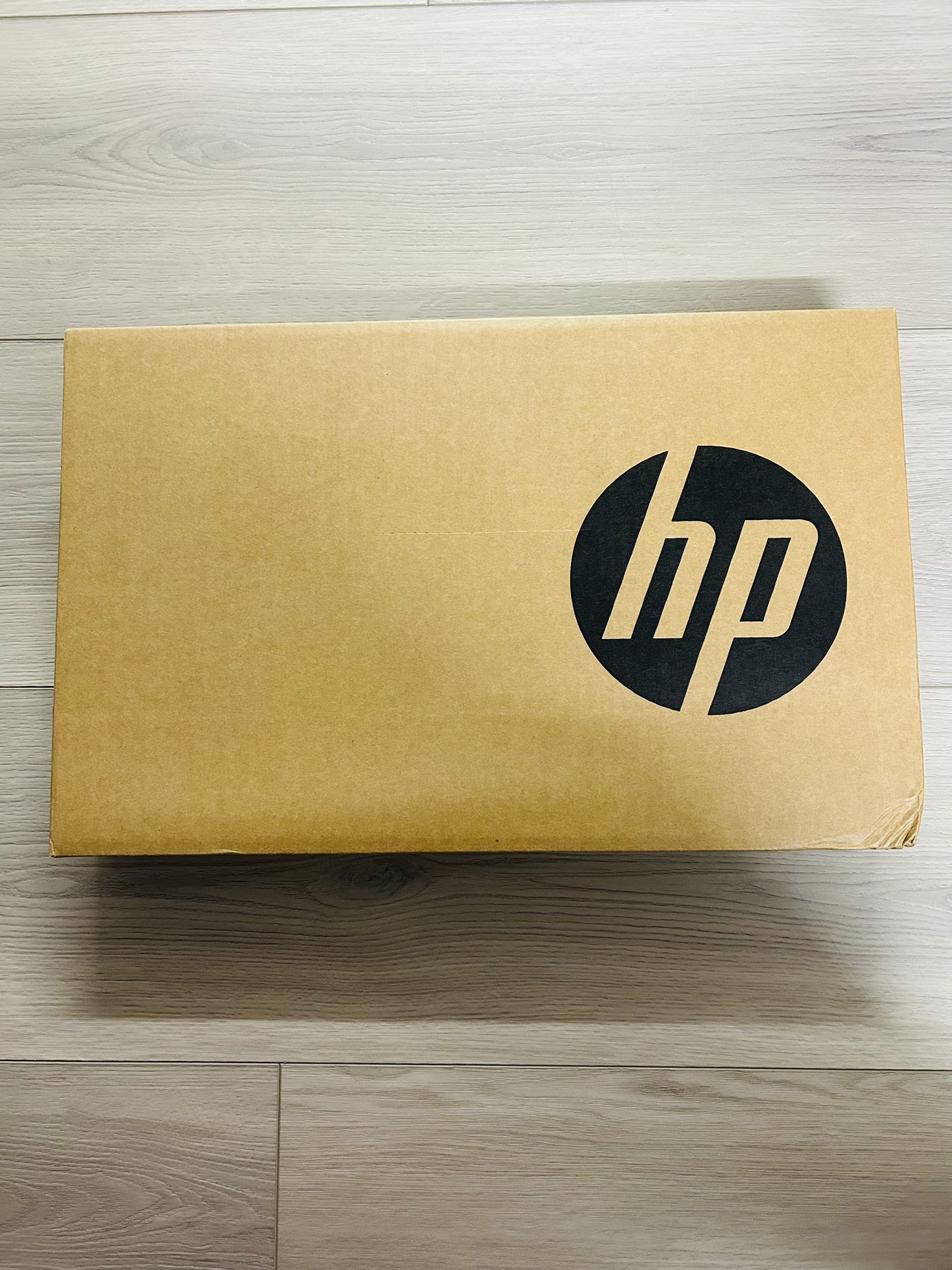 HP - 15.6” Touch Screen Full HD Laptop - Intel Core I7 16 GB Memory - 512GB SSD Natural Silver ( Brand New )
