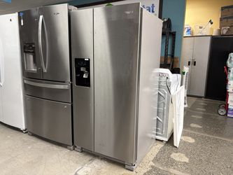 NEW! WHIRLPOOL 21.4 cu. ft. Side by Side Refrigerator w/ Water Dispenser Model #WRS321SDHZ13