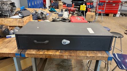 Car parts/accessories read description