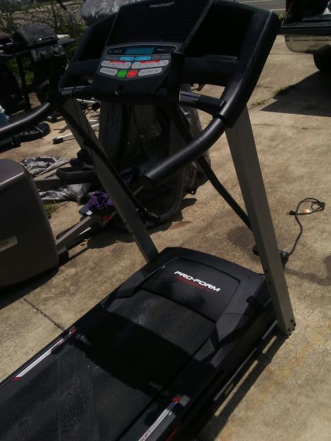 Proform crosswalk 397 treadmill for Sale in Tampa FL OfferUp