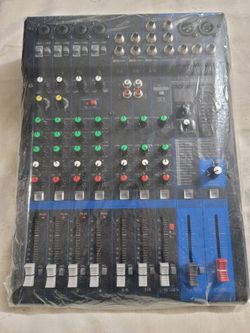 MIXER YAMAHA MG12 XU PROFESSIONAL MIXER