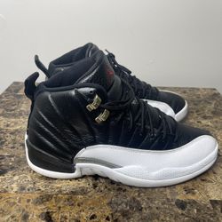 Size 9 - Jordan 12 Playoffs 