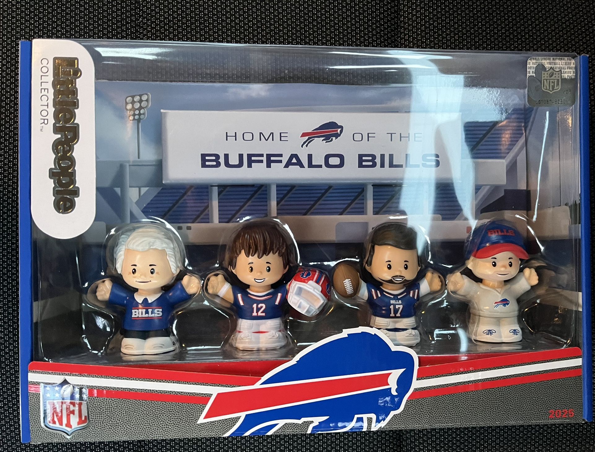 In hand NEW Fisher-Price Little People Buffalo Bills Kelly /Allen Figures 2025