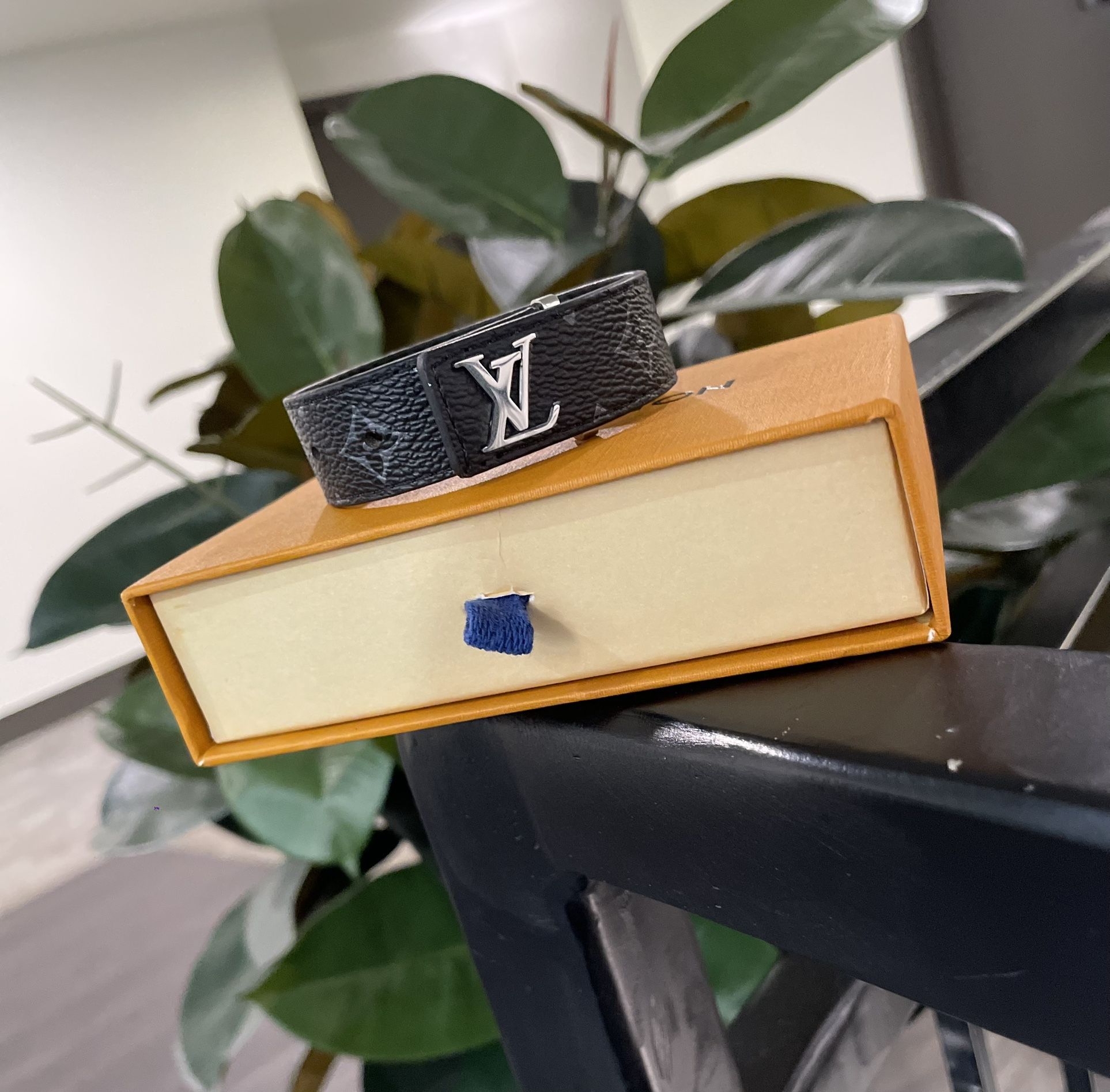 Lv Bracelet