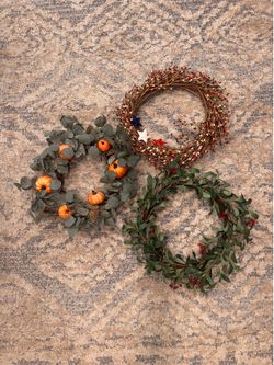 Seasonal wreaths