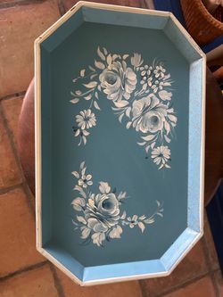 Floral tray