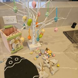 Easter Decorations Bundle with Tree