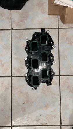 3.6 Lower Intake Manifold