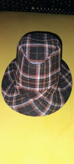 Vintage plaid bucket hat