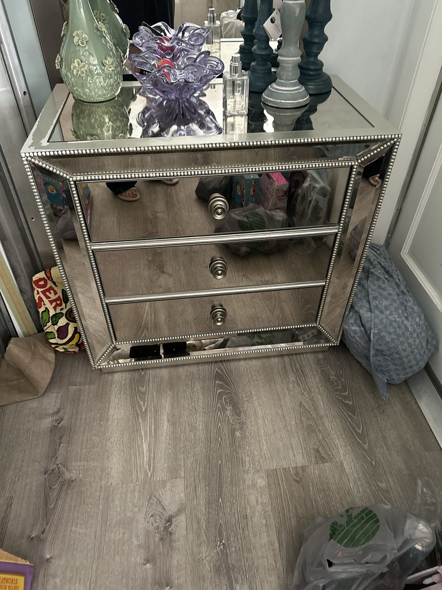 Mirrored Furniture Set