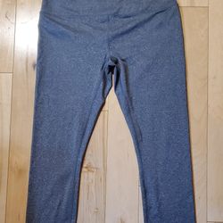 NEW RBX Womens Gray Capri Leggings (M)