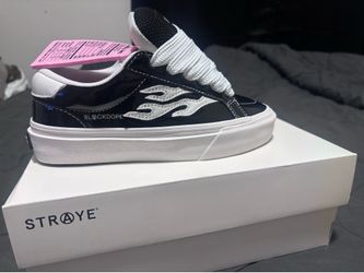straye shoes