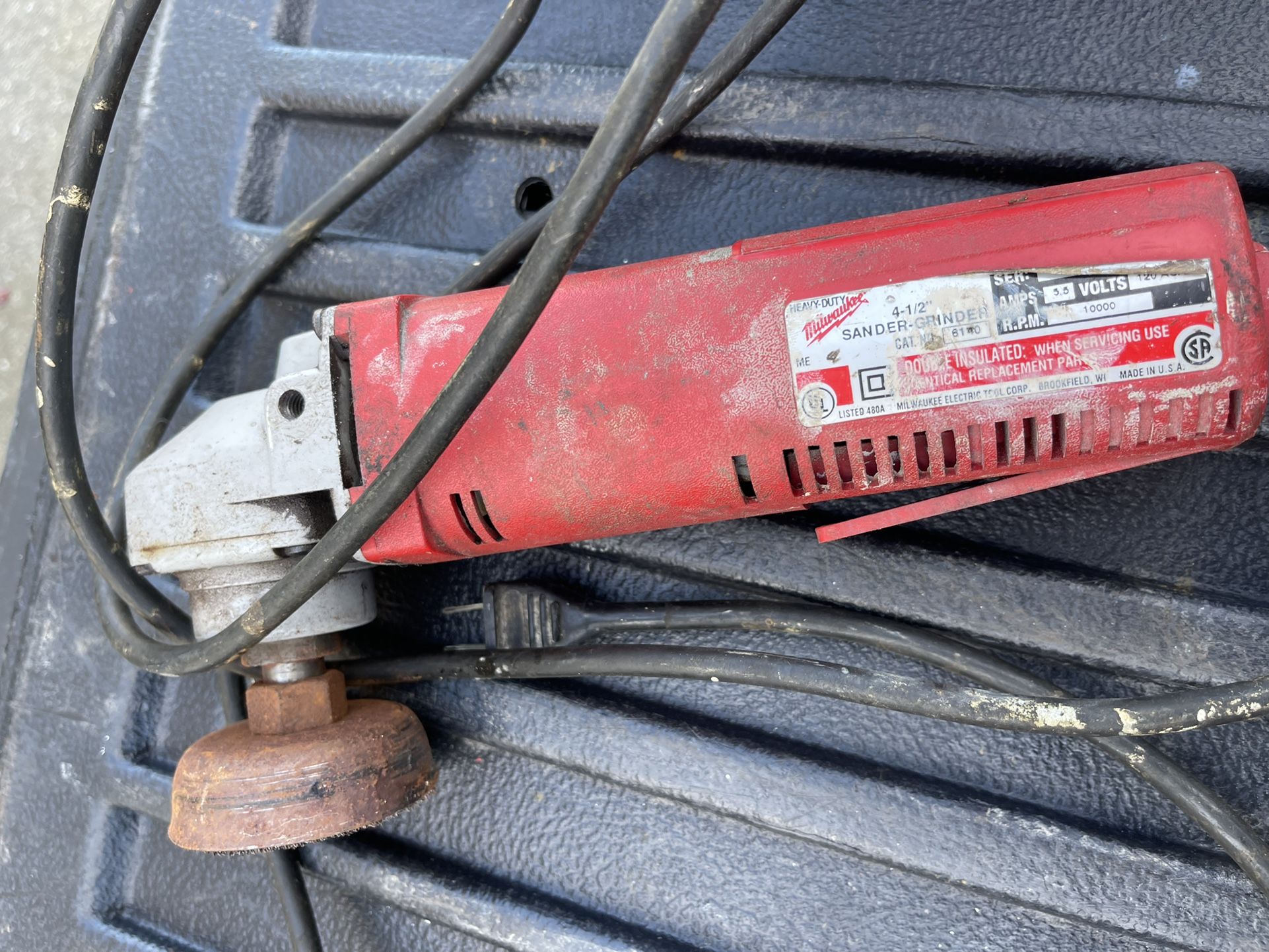 Milwaukee Sander-Grinder