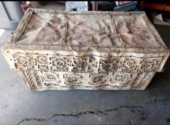Vintage Leather Chest