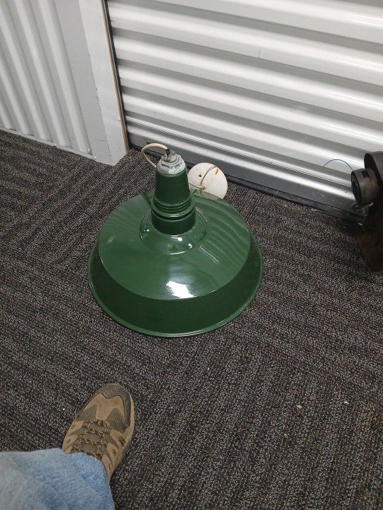 Large Porcelen Lamp