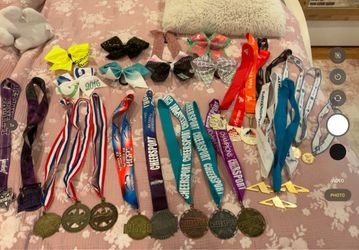 Cheerleading Bows & Medals