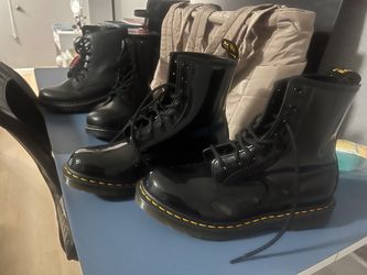 Dr. Martens 1460 Patent Leather Lace-Up Boots