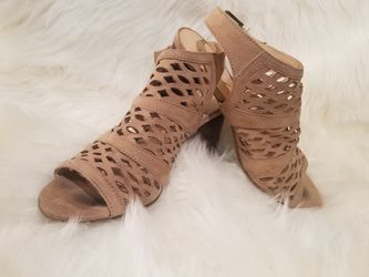 Women shoes/ Sandals/ Boots (4 PAIRS)