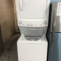 27” Wide Stack Washer Dryer 