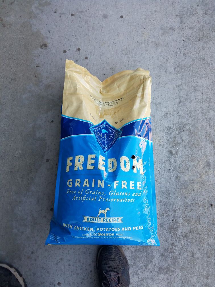 *free* 24lb bag blue buffalo dog food