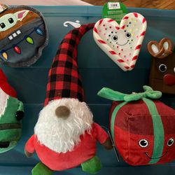 Christmas Dog Toys & Collars 