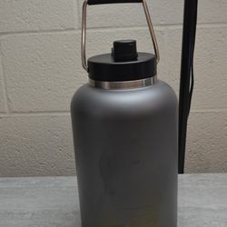 RTIC 1 Gallon Jug with Handle, Vacuum Insulated Water Bottle Metal