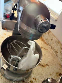 KitchenAid® 5.5 Quart Bowl-Lift Stand Mixer