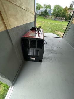 Lincoln electric welder, ranger 225