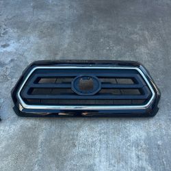 20 To 23 Toyota Tacoma Grill 