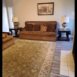 Luxury Oversized Living Room Sofa And Love Seat.