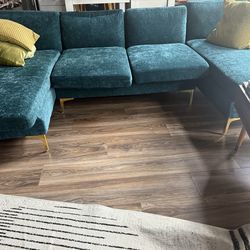 Sectional for sale - Need it gone ASAP