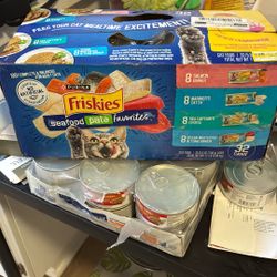 Friskies Cat Food 32 Cans 