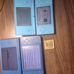 Ds Xl And Ds With A Camera And R4 Card 