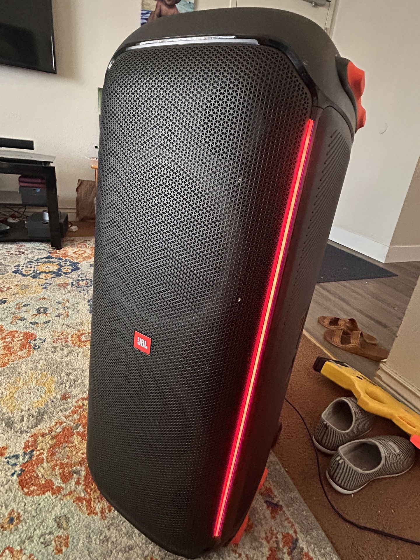 JBL Partybox 710