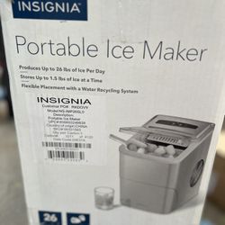 Insignia Ice Maker 