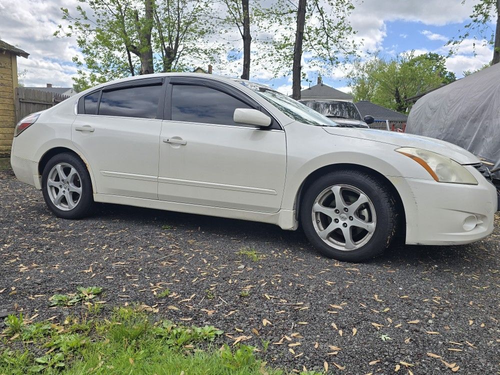 2010 Nissan Altima
