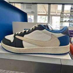 Jordan 1 Retro Low Travis Scott Size 9 