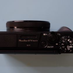 Canon G7X III Black - Excellent