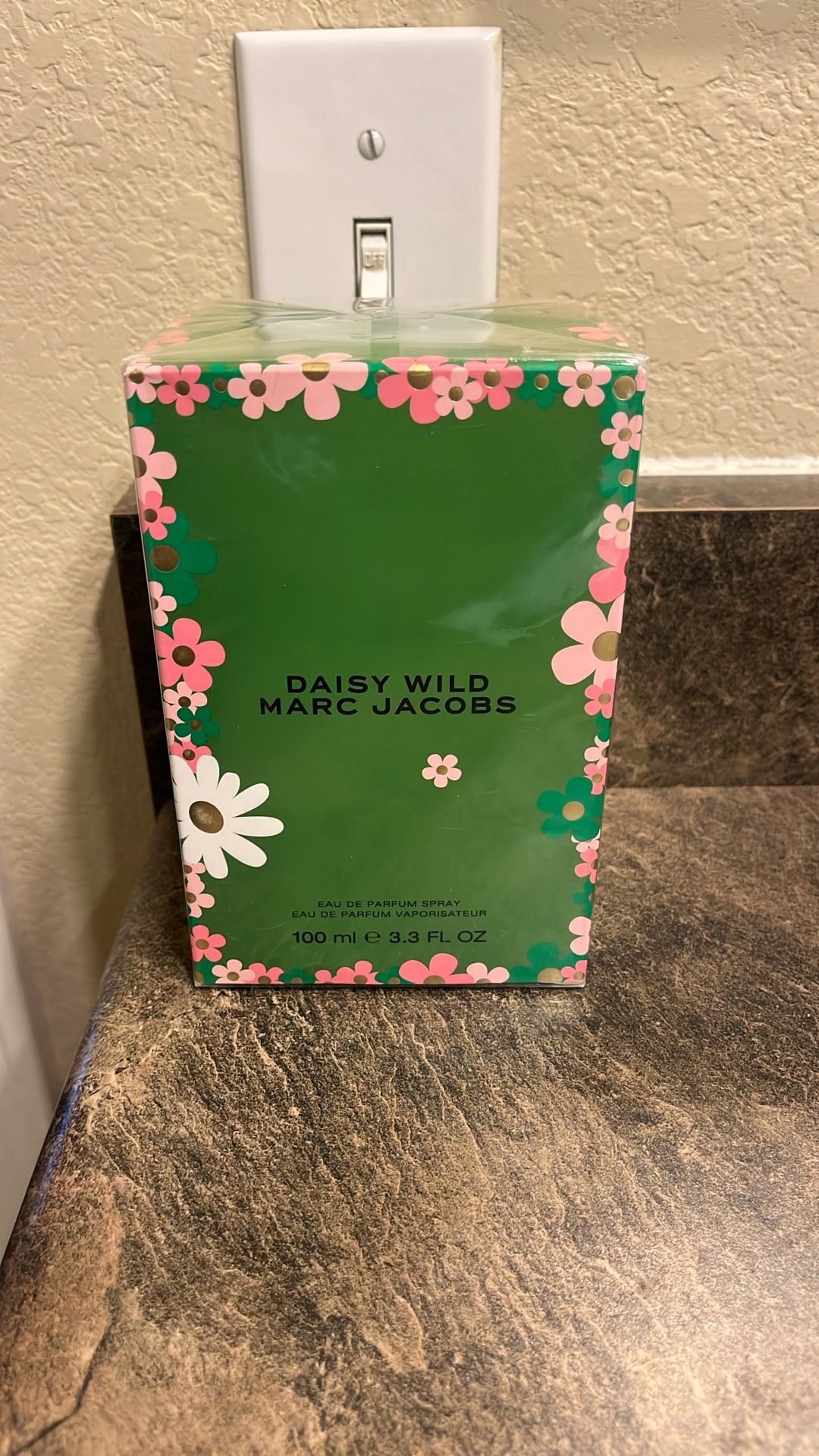 Marc Jacobs Daisy Wild Perfume fragrance