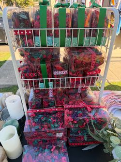 New in Boxes. Lots of Nice Smelling Decorative Potpourri Boxes.